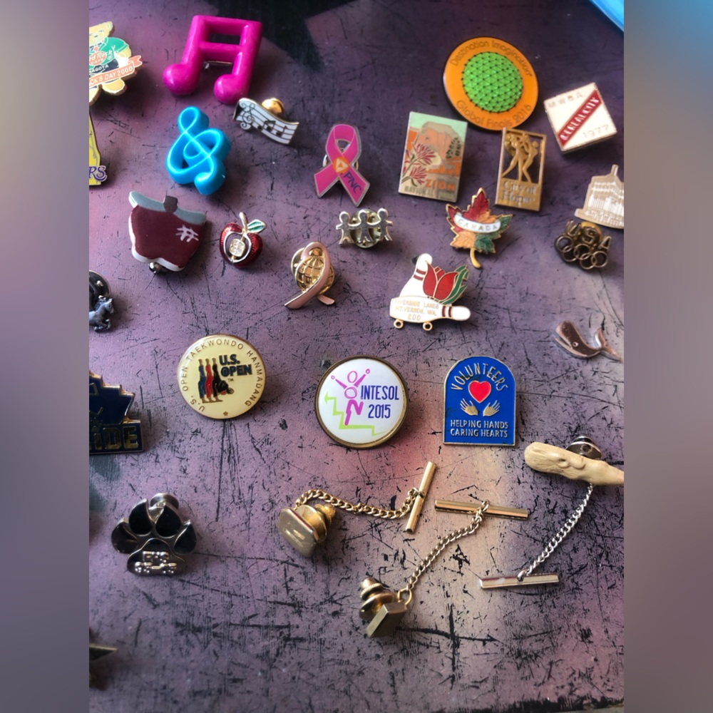 Colorful Assorted Pins Collection - Picture 4 of 5